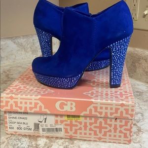 Gianni Bini deep blue sea booties with